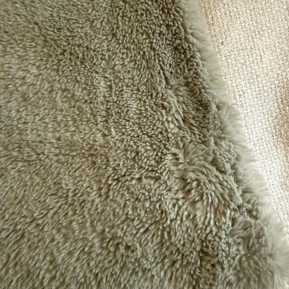 Max Studio Home | Soft Olive Green Throw Blanket